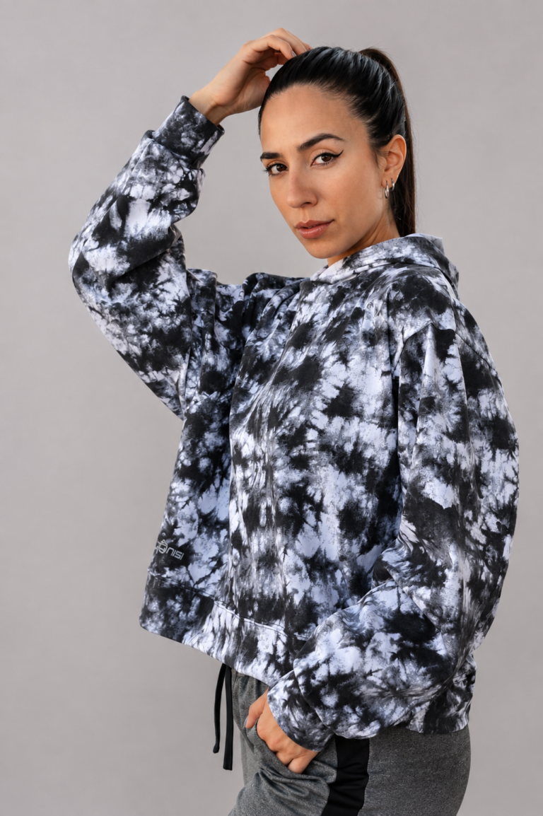 Buzo Batik Negro y Blanco